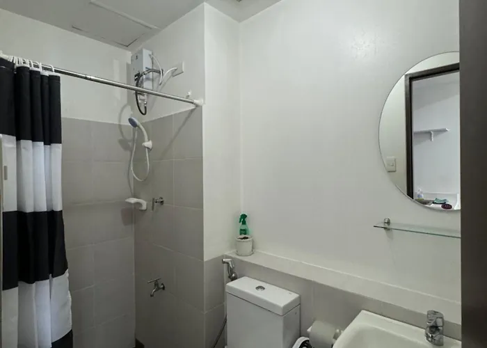 Apartment Vinia Infinity 1 Near Malls With Wifi And Netflix *